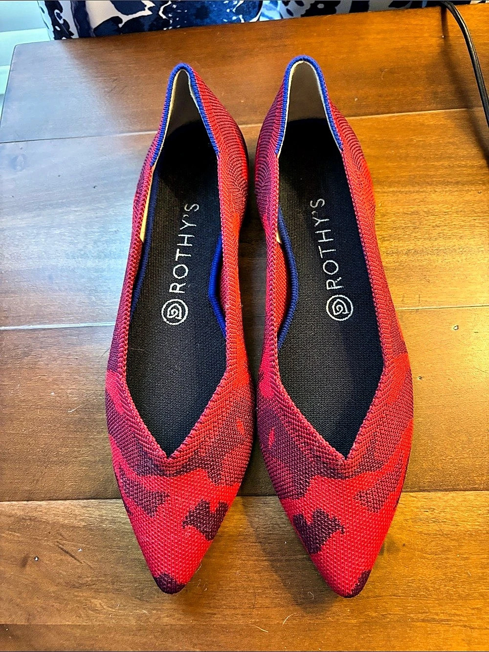 Rothy's original Point in Red Camo